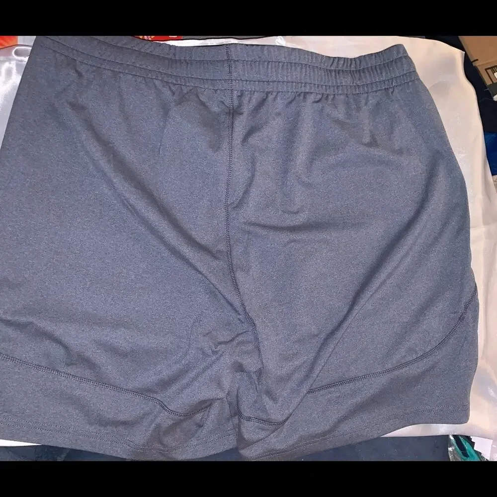 WIT Lightweight Knit‎ Shorts. Gray. Large